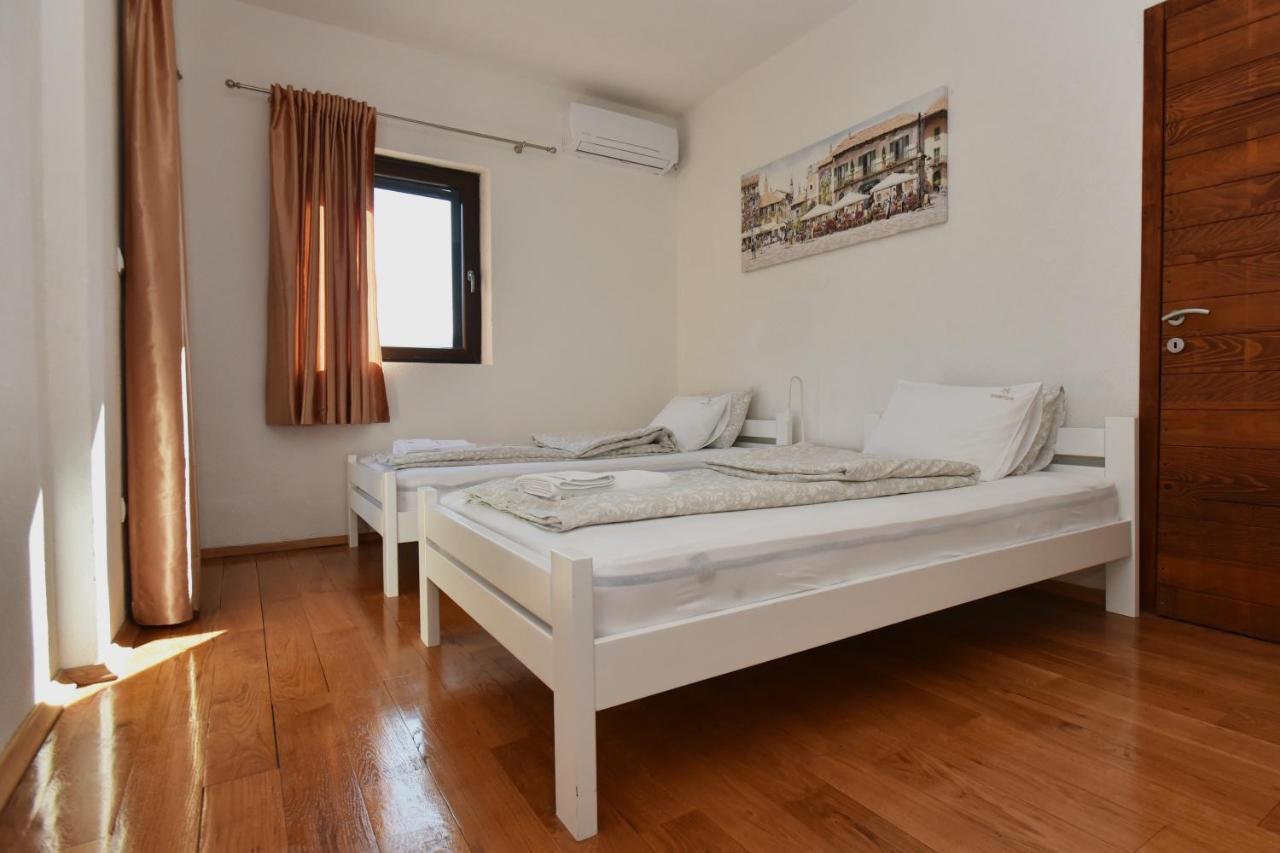 Villa Ariel Лущица Екстериор снимка