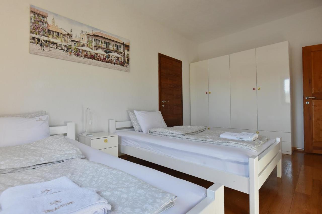 Villa Ariel Лущица Екстериор снимка