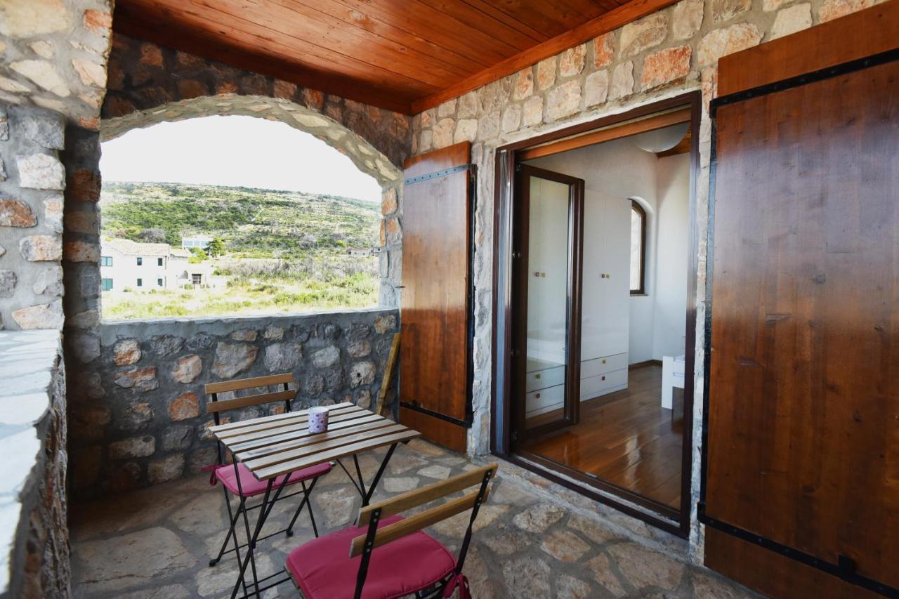 Villa Ariel Лущица Екстериор снимка