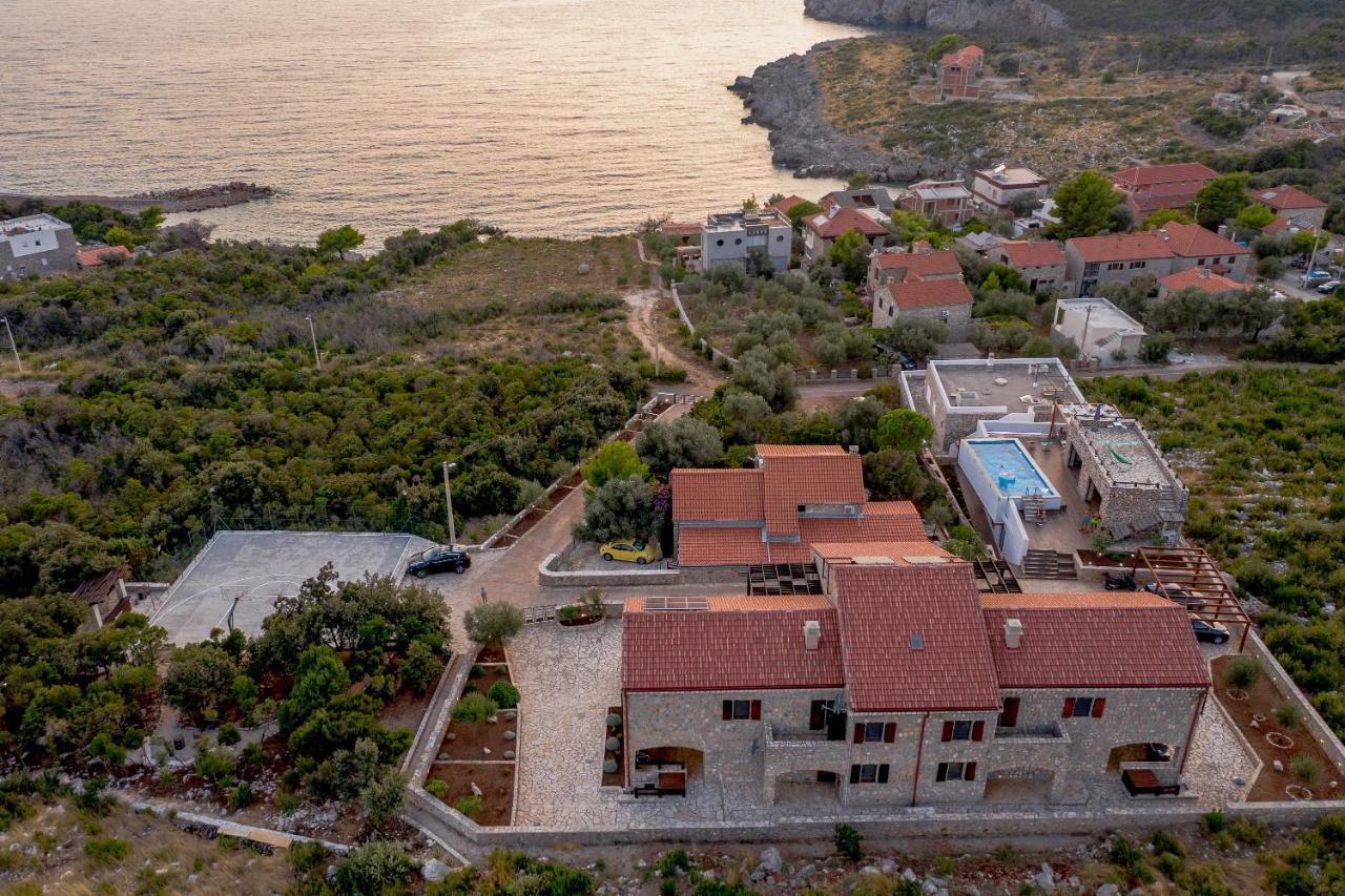 Villa Ariel Лущица Екстериор снимка
