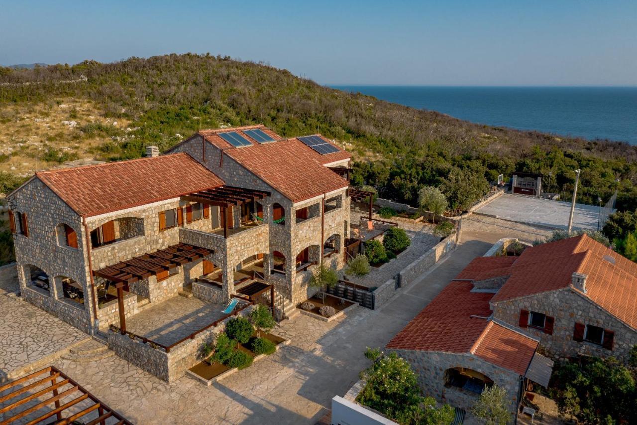 Villa Ariel Лущица Екстериор снимка